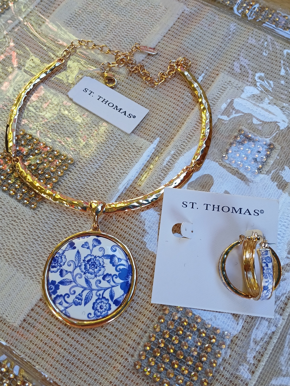 St. Thomas Set Gold Necklace/ Hoop Earrings Blue/ White Tile